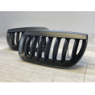 Решетка радиатора BMW X3 E83 2004-2006