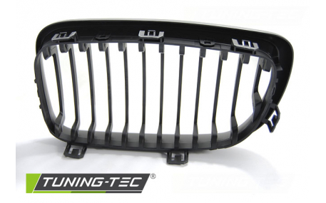 Решетка радиатора BMW 1 E87 2007-2011