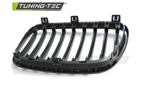 Решетка радиатора BMW X3 E83 2006-2010