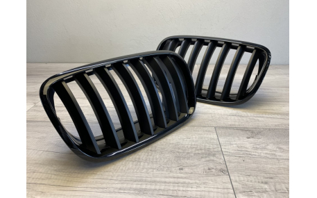 Решетка радиатора BMW X5 (E70)