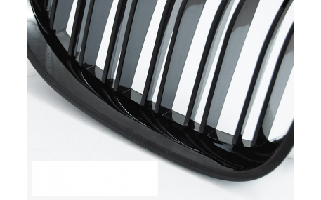 Решетка радиатора BMW 5 (E60)