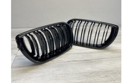 Решетка радиатора BMW 3 E46 Sedan 2001-2005