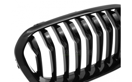 Решетка радиатора BMW 1 F20 2015-2019