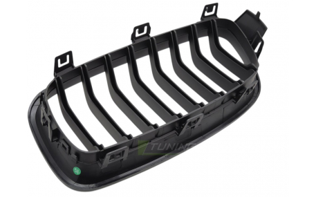 Решетка радиатора BMW 3 F30