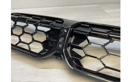 Решетка радиатора BMW 3 G20 2022-2024