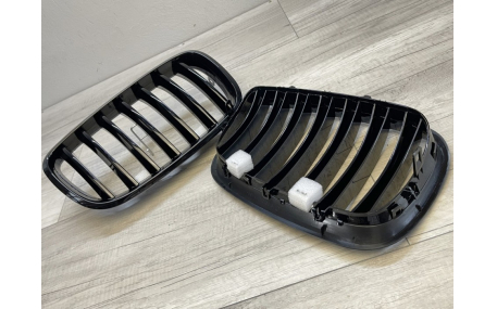 Решетка радиатора BMW X5 (E70)