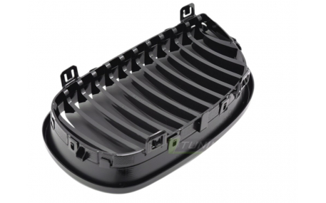 Решетка радиатора BMW 1 E87 2004-2007