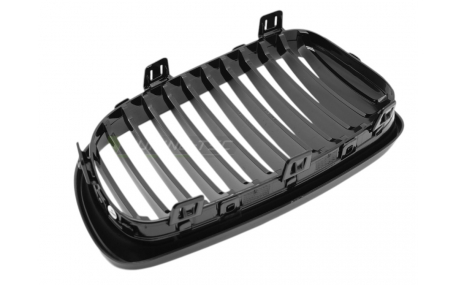 Решетка радиатора BMW 1 E87 2007-2011
