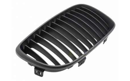 Решетка радиатора BMW 1 E87 2007-2011