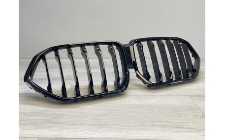 Решетка радиатора BMW X6 G06 2020-2023