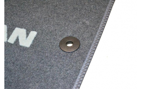 Коврики в салон Nissan Juke