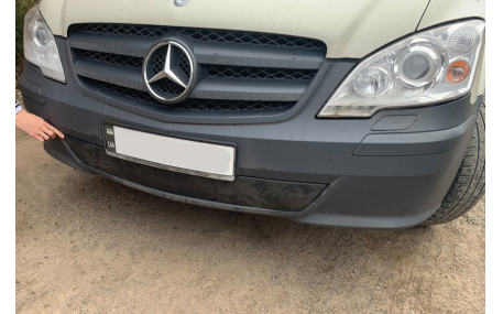 Зимняя накладка на решетку Mercedes Vito W639