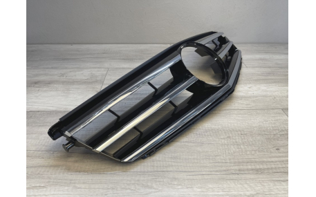 Решетка радиатора Mercedes C-class W204