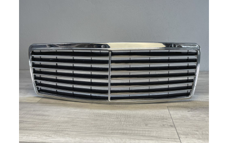 Решетка радиатора Mercedes S-class W140