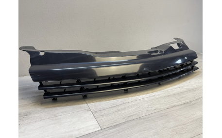 Решетка радиатора Opel Astra H 2004-2007