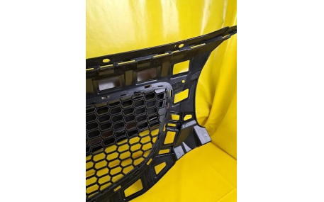 Решетка радиатора Opel Insignia 2008-2012