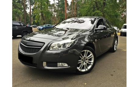 Решетка радиатора Opel Insignia 2008-2012