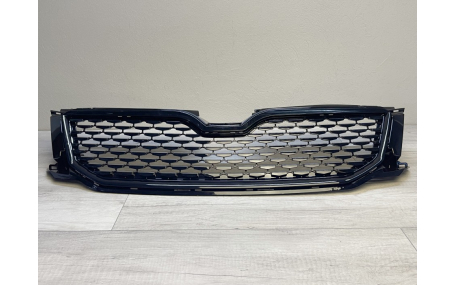 Решетка радиатора Skoda Octavia A7 2013-2017