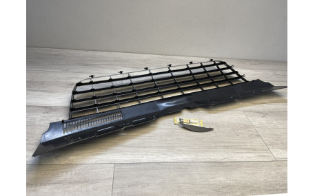 Решетка радиатора Volkswagen T5