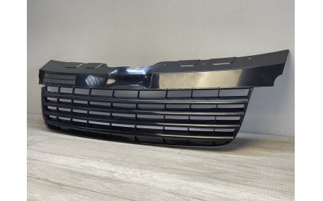 Решетка радиатора Volkswagen T5