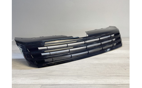 Решетка радиатора Volkswagen Passat B7