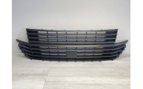 Решетка радиатора Volkswagen T6 2020-2024