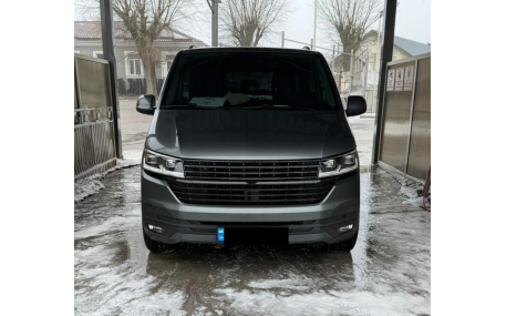 Решетка радиатора Volkswagen T6 2020-2024
