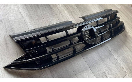 Решетка радиатора Volkswagen Tiguan 2020-2023