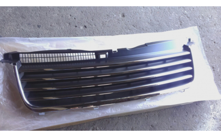 Решетка радиатора Volkswagen Passat B5 2000-2005