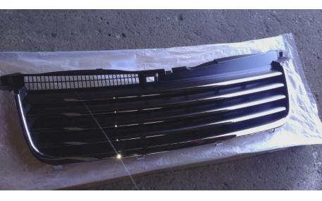 Решетка радиатора Volkswagen Passat B5 2000-2005