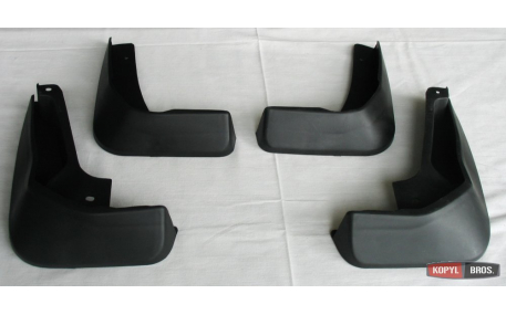 Брызговики Ford Focus MK3