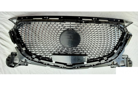 Решетка радиатора Mazda 3