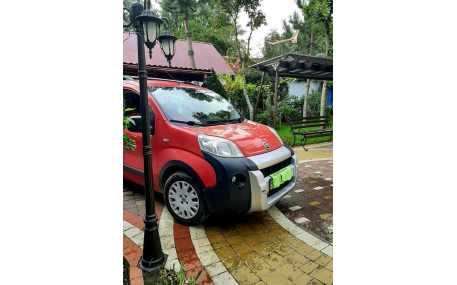 Накладка передняя Citroen Nemo