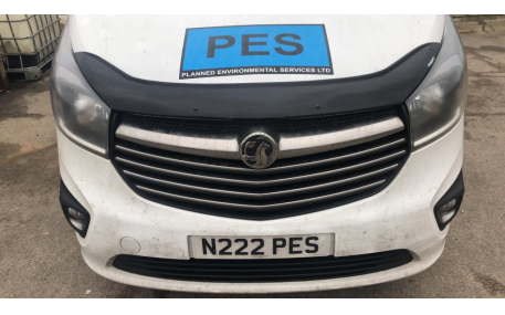 Дефлектор капота Opel Vivaro 