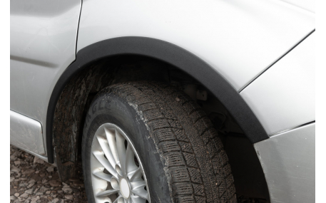 Арки Opel Vivaro 2001-2007