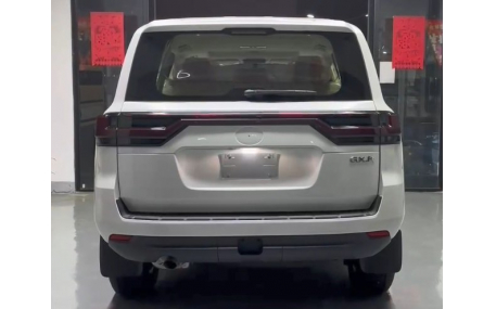 Фонари задние Toyota Land Cruiser 300