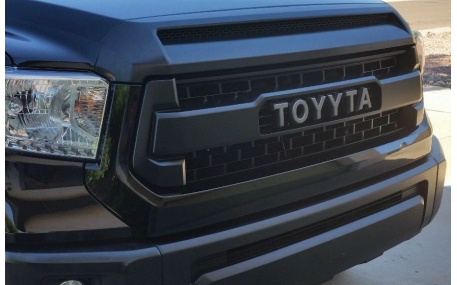 Решетка радиатора Toyota Tundra