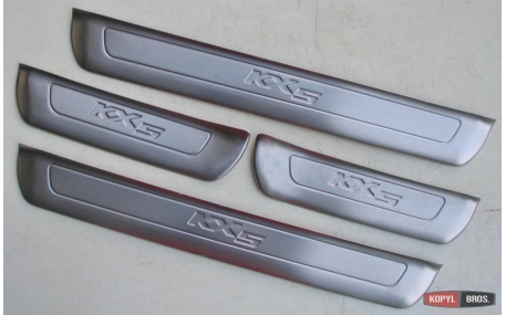 Накладки на пороги Kia Sportage 