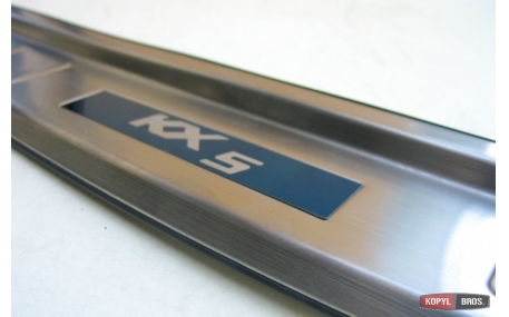 Накладка на задний бампер Kia Sportage 2015-2018