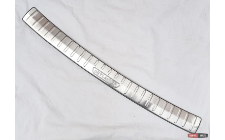 Накладка на задний бампер Mitsubishi Outlander