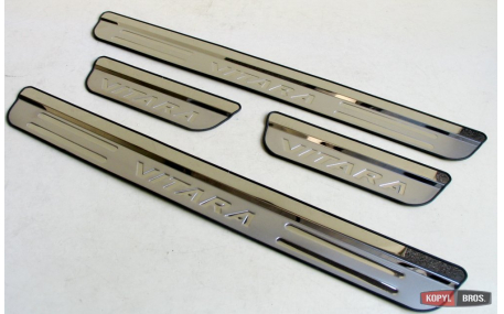 Накладки на пороги Suzuki Vitara