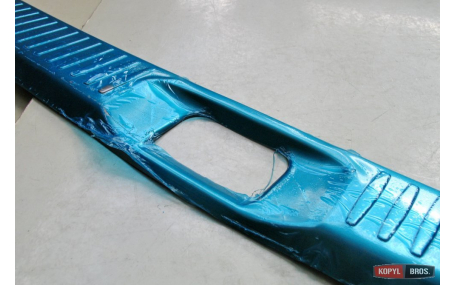 Накладка на задний бампер Toyota Highlander