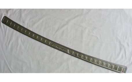 Накладка на задний бампер Toyota RAV4