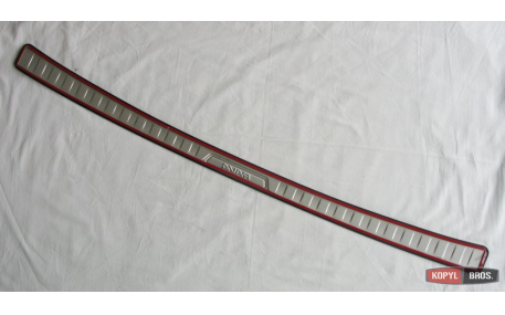 Накладка на задний бампер Toyota RAV4