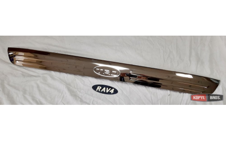 Хром накладки Toyota RAV4