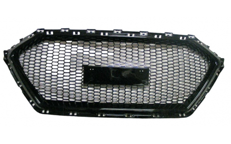 Решетка радиатора Hyundai Elantra AD