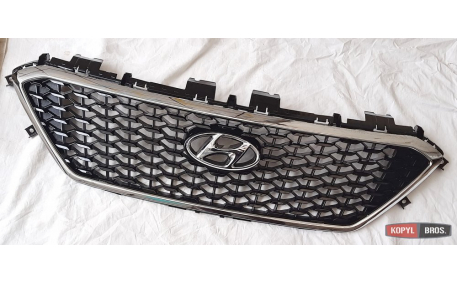 Решетка радиатора Hyundai Sonata LF