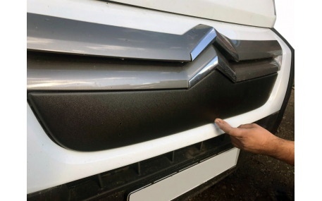 Зимняя накладка на решетку Citroen Jumper