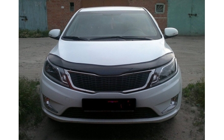 Дефлектор капота Kia Rio