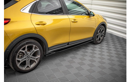 Накладки на пороги Kia Ceed